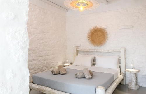 Mykonos Supreme Comfort Suites & Villas - Photo 64