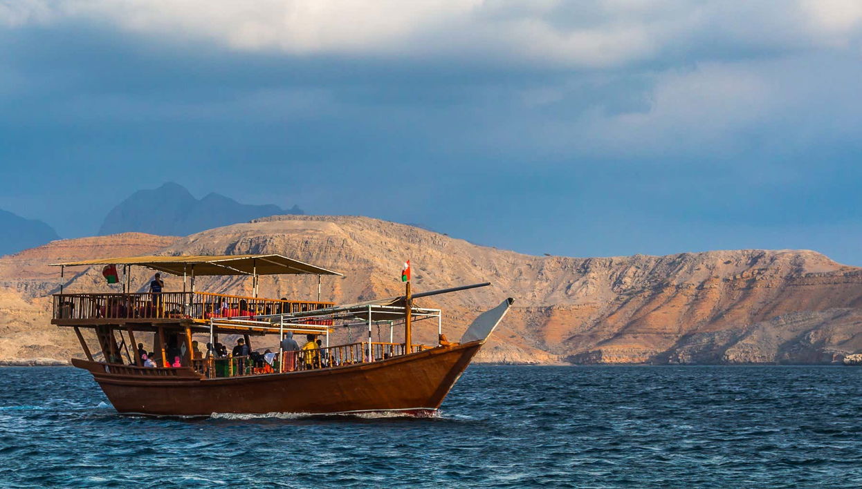 Crucero por los fiordos de Musandam
