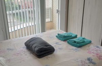 Apto 02 dormitórios a 100 mts praia - Florianópolis - Ingleses Gaivotas - Foto 2