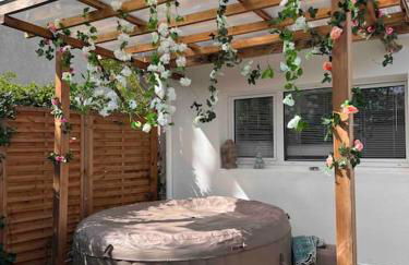 La Bulle spa barbecue netflix - Paris Orly - Foto 2