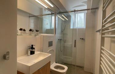 Mima's Place - Photo 10