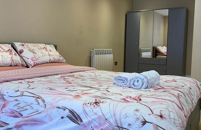 Charming 2-bed Apartment in Kingston Upon Thames - Foto 5