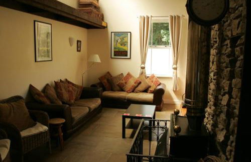 The Wriggly Tin, Millers Dale - Photo 6