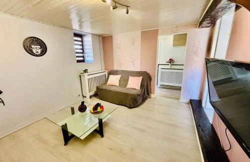 Le spacieux - 90m2 3 chambres - Gites Montvaltin - Foto 8