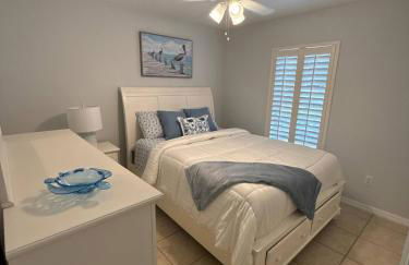 Beach House in the Woods, Fire Pit Deck/ Daytona ! - Foto 8