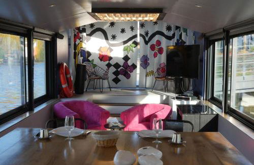 Péniche ! Amours Le Dô Karina Bisch 2019 - Foto 3