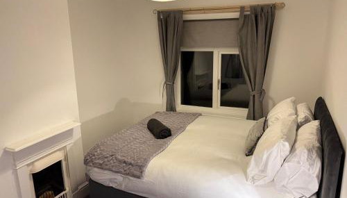 Cozee 2-bed nr New Cross Hospital - Foto 4, towels