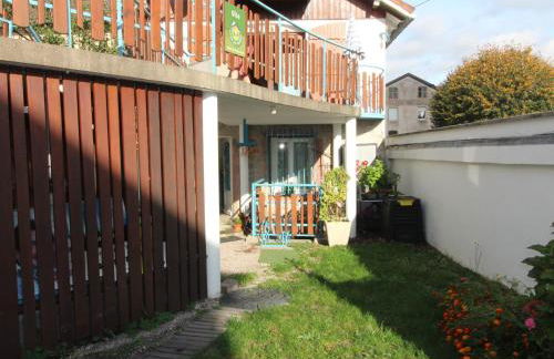 Appartement cosy au cœur de Vagney, proche commerces et sentiers, terrasse et cheminée, à 15km Gérardmer - FR-1-589-304 - Foto 13