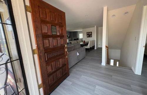 Newly Renovated Lakefront with Dock - Foto 53