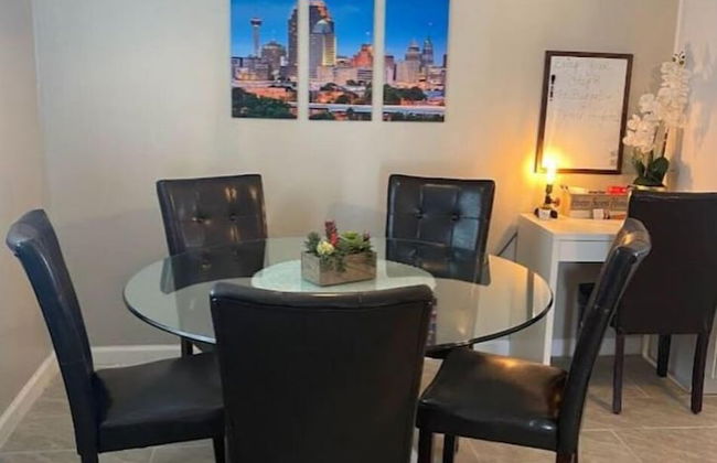 Stunning Cozy Downtown Guesthouse - Foto 6