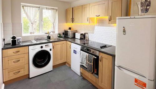 2-Bed Apartment Near ExCeL - Free Parking & WiFi - Ideal for Families, Business & Leisure - Foto 4