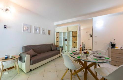 Niko's House Salò at 200m from Lake - Happy Rentals - Foto 17