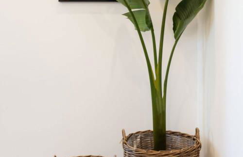 2-BD Luxury Apt Sea View Balcony near the beach - Foto 16