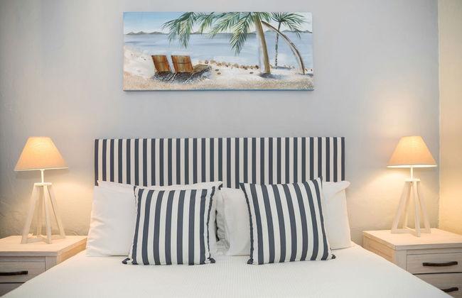 Tropical Unit with Private Fenced Garden Close to The Beach 4 - Foto 4