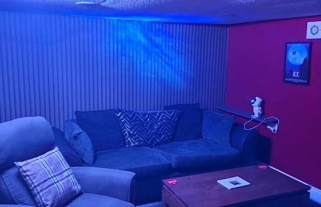 High Street Apartment Getaway in Inverurie - Foto 6