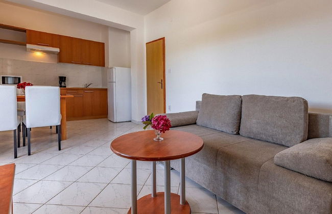 Alluring Apartment in Banjole near Beach & Island - Foto 7