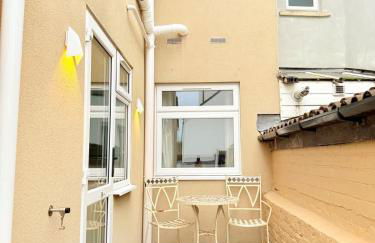 Super Modern Ground floor Flat near City centre - Foto 19