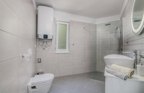 Apartments Villa "Aurea" with pool - Photo 53