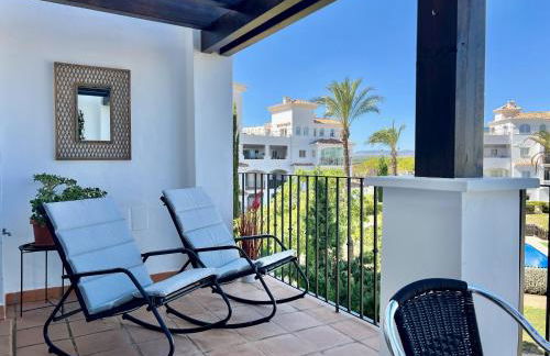 Stunning apartment with overflow pool and golf view - Foto 12