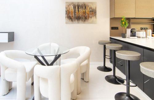 Luxury Apartment - Central Cannes, near Beach & Palais - LRACANNES - Foto 68