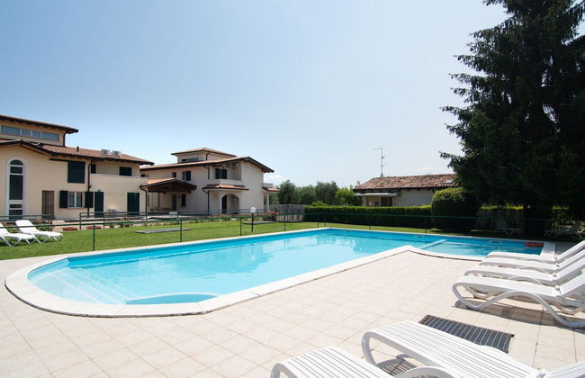 Modern Salo Flat With Pool - Foto 21