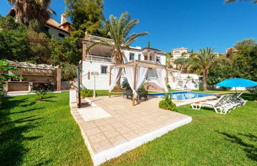 Villa Arantxa by Villa Plus - Photo 2