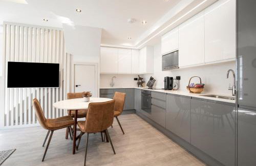 Luxury 3 Bedroom Flat 5 min to tube station - Foto 10