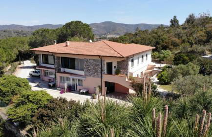 Appartamenti Serenity - 2 posti auto - in villa e in centro - Foto 1