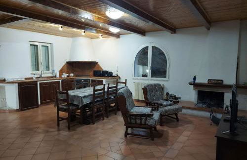 Villa Angela 2 Santa Maria del Molise - Foto 6