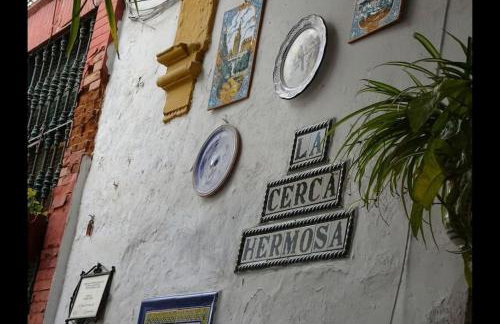Típico y pintoresco patio de vecinos, con encanto - Foto 23