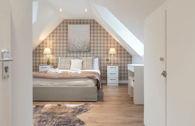 Bright&Spacious 3BD in Centre of Bourton - Photo 23