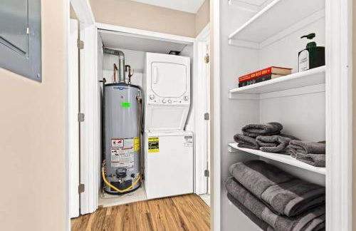 Newly Renovated Flat near Downtown Roseville - Foto 8