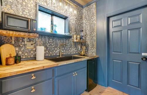 Grill and Rooftop Deck Cozy Hideaway in Garfield - Foto 12