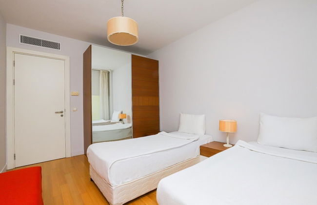 Private Garden Oasis in 4-bed Flat, With Hotel Perks - Foto 2