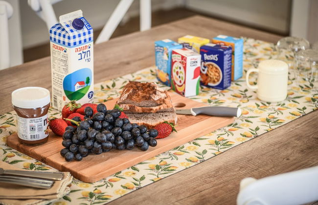 Stunning 2BR Apartment in Beeri - Foto 33