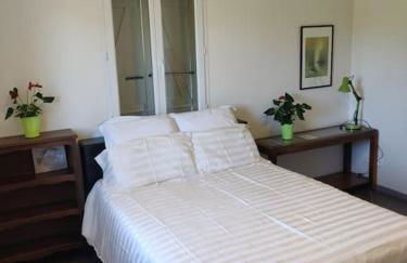 Grande maison avec vue sur le lac - Photo 24