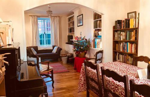 Stunning Georgian Town house with Open Fire, Piano & Games Room - Foto 8