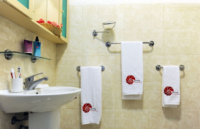 Nautilus Aparthotel - Photo 15