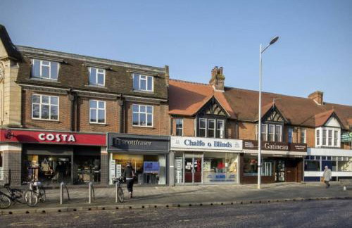 Walnut Flats-F3, 1-Bedroom with Stunning Garden View, AC, Parking, Netflix, WIFI - Close to Oxford, Bicester & Blenheim Palace - Foto 18