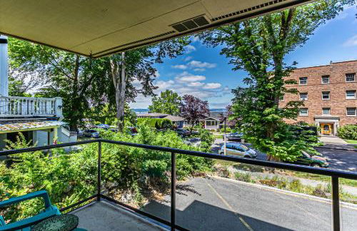 the Veranda, Best Area, 2 Baths, 2 Bedrooms, WD, Jacuzzi bath, New Carpet, Balcony, 925sf - Foto 14