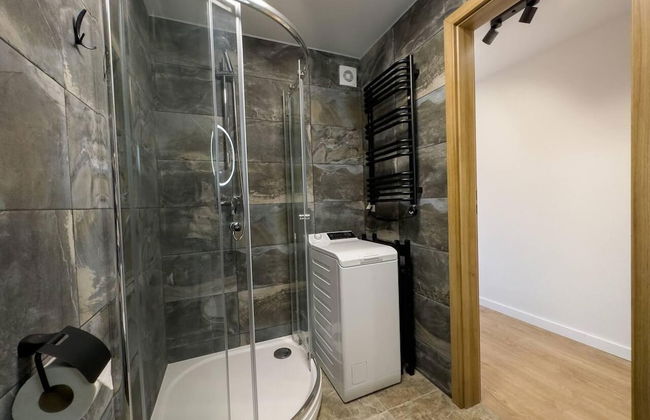 Beautiful 1-bed Apartment in Klaipeda - Photo 8