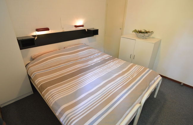 Completely Detached Bungalow in a Nature-filled Park by a Large fen - Photo 2