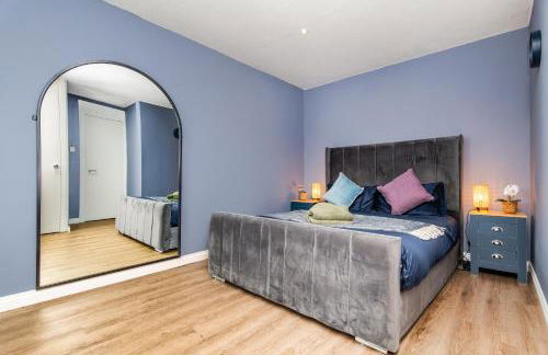 2 Bedroom House-Free Parking - Photo 4