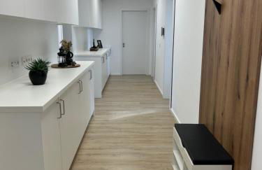 wobStay family & fitters - Photo 6