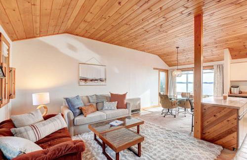 Serene Jonesport Escape Deck with Water Views! - Photo 3