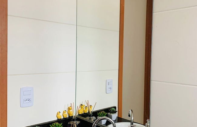 Lindo apto com piscina em Praia Grande - Foto 7