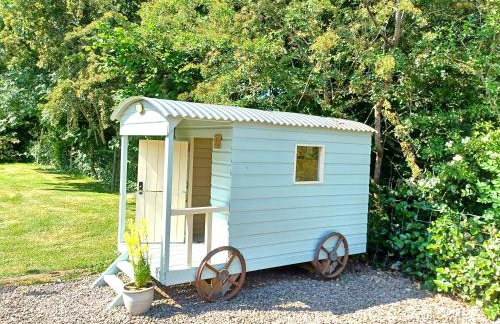 River Cottage@Cwm Mill - Riverside Family Holidays in the Black Mountains - Photo 9