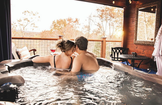 Meraki Escape - Log Cabins w/Hot Tubs + Pet Friendly - Foto 10