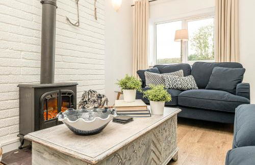 Fisherman Cottage Llanfaes near Beaumaris - Photo 22