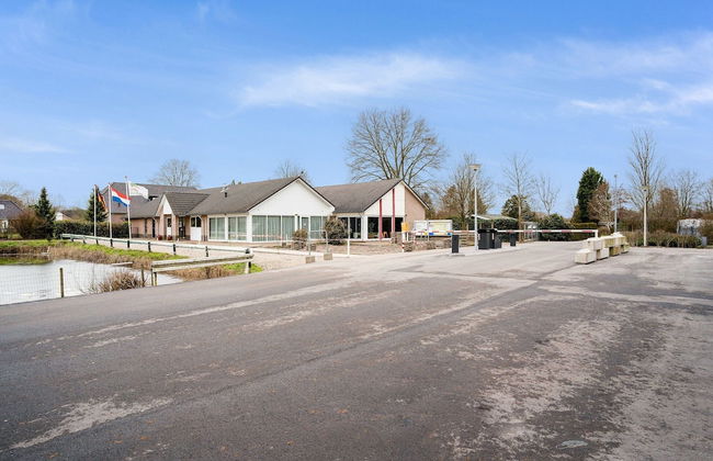 Lush Bungalow in Beek Gem Montferl& with Hot Tub - Photo 39